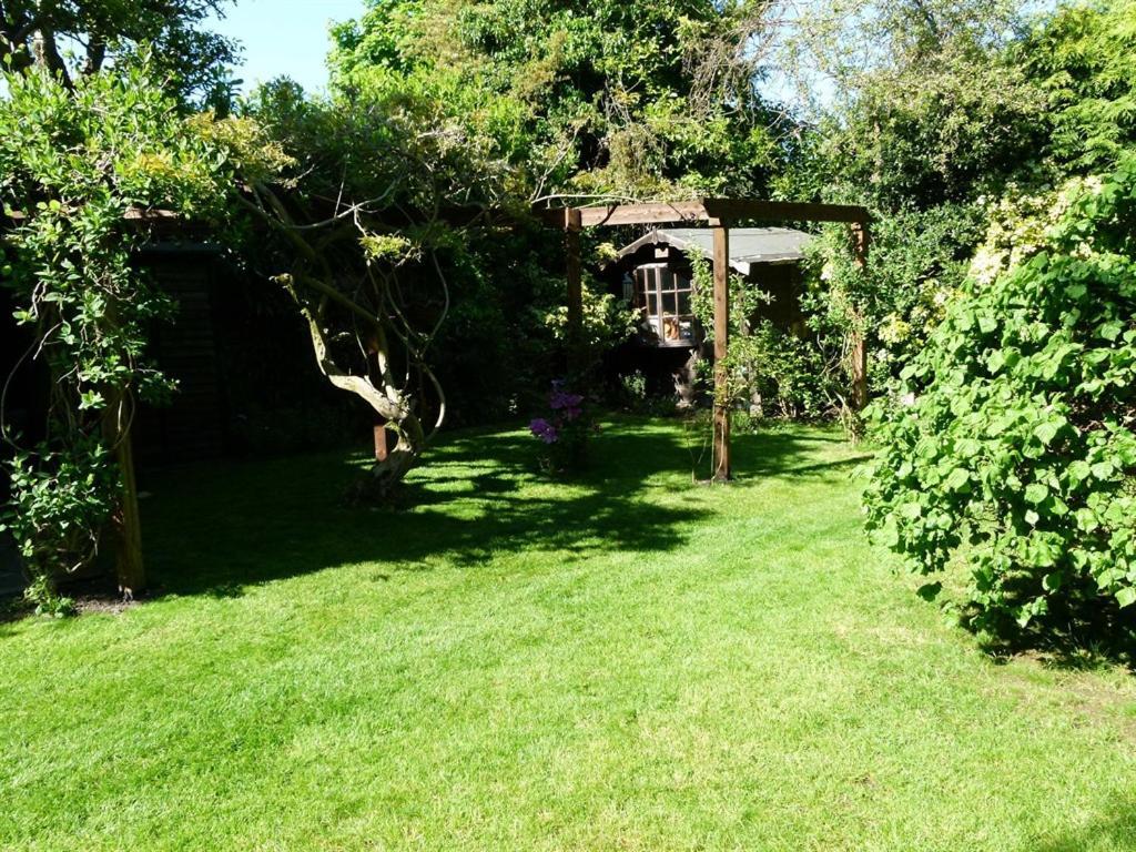 Bed and Breakfast Iolanthe Londres Exterior foto